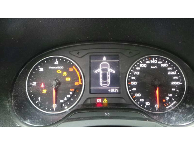 Панель 8V0920860F, A2C84207800   Audi A3 S3 8V       