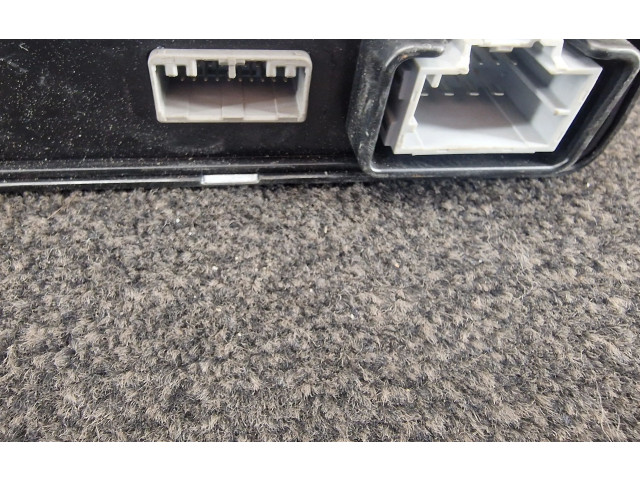 Модуль управления ручным тормозом 100761800J Tesla Model S