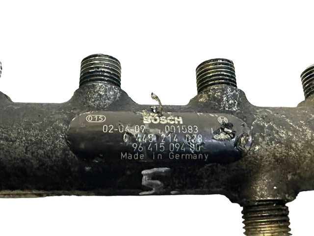 Топливная рампа 9641509480, 001583 Jaguar S-Type 2.7