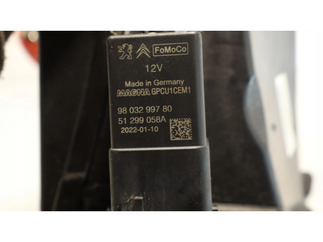 Pojistková skříňka Toyota Proace 2022