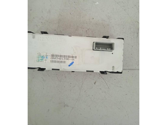 Дисплей 280348139RA Renault Clio III