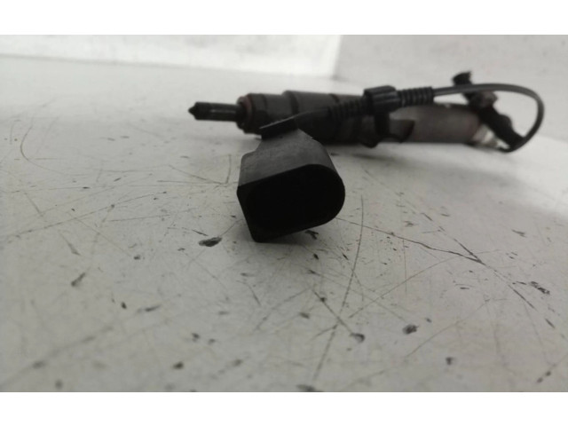 Vstřikovač 038130202 Seat Toledo I (1L)