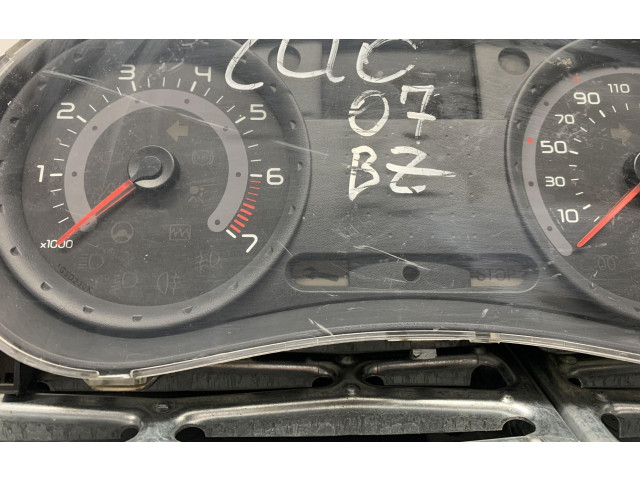 Панель приборов 8200316824, 8200316824   Renault Clio III       