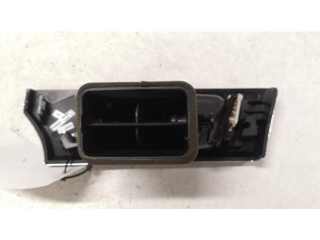 Боковая воздушная решётка