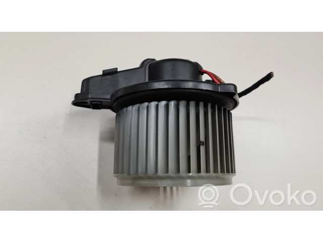 Вентилятор печки 0130111202, MF0160700361 Audi A6 S6 C5 4B