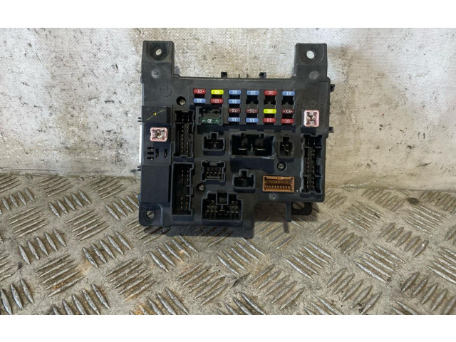 Блок предохранителей 8637A825 Mitsubishi Lancer