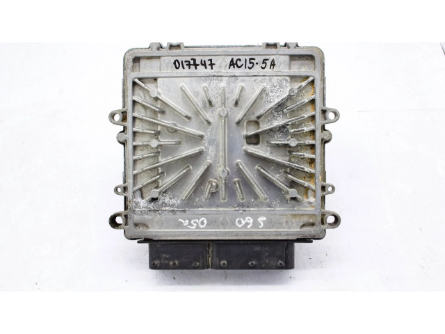 Блок управления двигателя 30729826, 1039s10667   Volvo V70