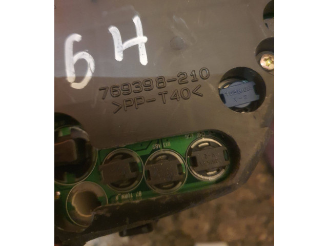 Панель приборов 769398210 Lexus IS 200-300