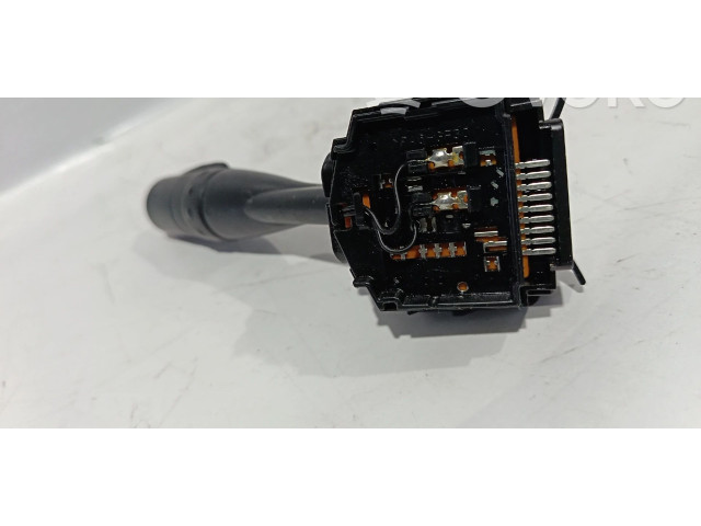 Включатель скорости стеклоочистителей 17E018 Mitsubishi Colt CZ3