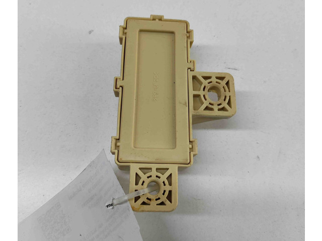 Блок предохранителей 91940J7010   KIA Xceed    