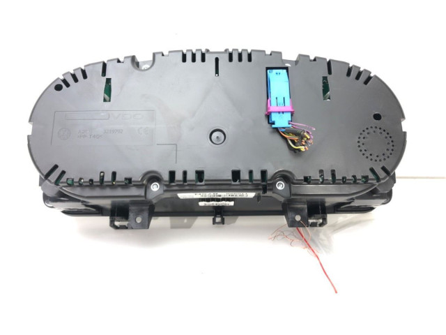 Панель приборов 1T0920875N   Volkswagen Touran II       