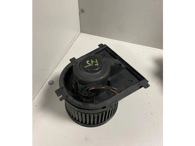 Вентилятор печки    1J1819021A   Audi A3 S3 8L