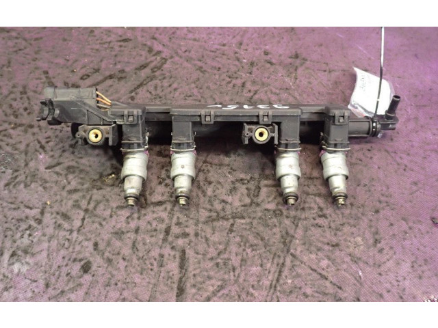 Топливная рампа 8200365996, 8200365996 Renault Clio III