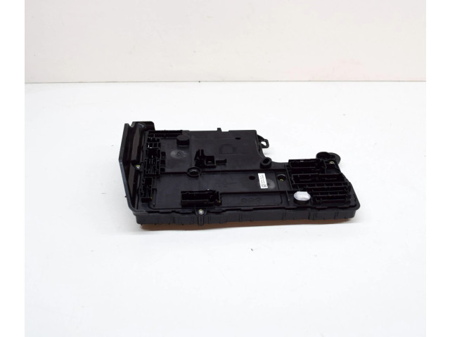 Блок комфорта 156745400B, 156685300A Tesla Model 3