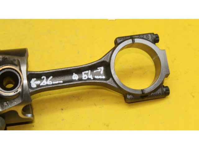 Píst Audi A8 S8 D4 4H