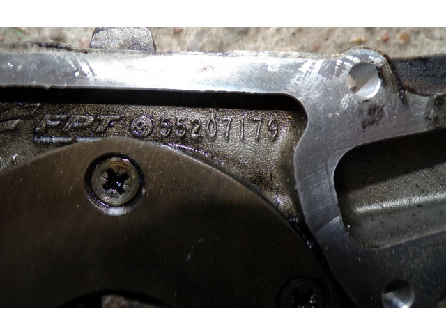 Čerpadlo oleje 37005901 Lancia Delta III