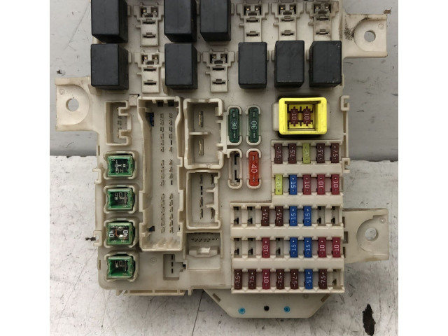 Pojistková skříňka 1571H0A, 1571H0A Smart ForFour 2005