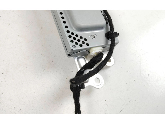 Блок управления 107975500D, A041900400000D   Tesla Model 3