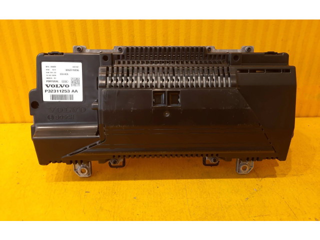 Панель приборов 32311253, 32311253   Volvo V60       