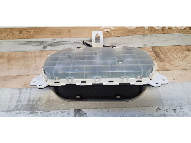 Přístrojová deska Mazda 5 2006 023555430