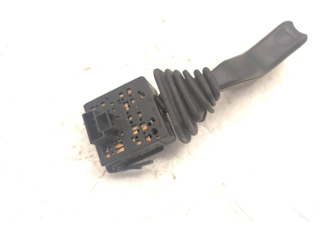 Ручка стеклоочистителей 09185415, 09185414 Opel Meriva A