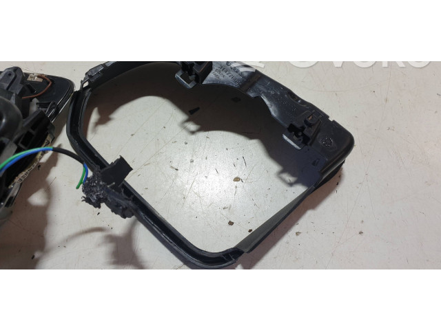 Зеркало электрическое Volvo XC40 - года