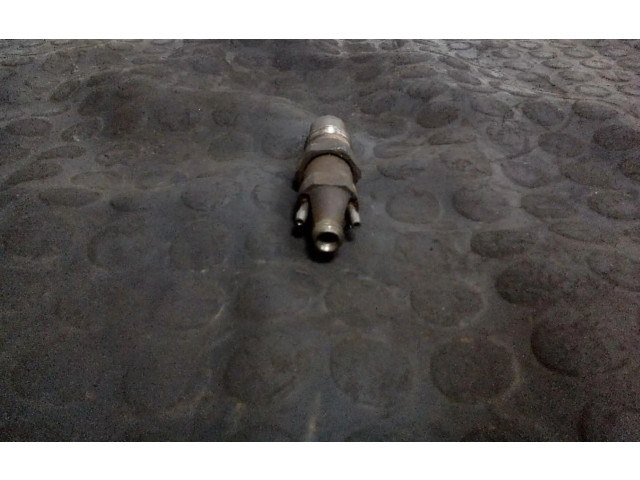 Форсунка 1044285 Ford Fiesta