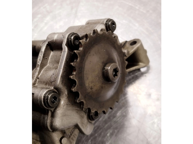 Čerpadlo oleje 038115121 Volkswagen Touran I
