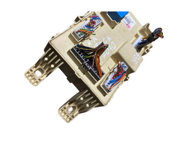 Блок предохранителей 919501J011   KIA Venga    