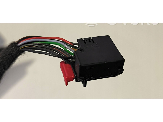 Зеркало электрическое        Skoda Karoq  2017 -  года   