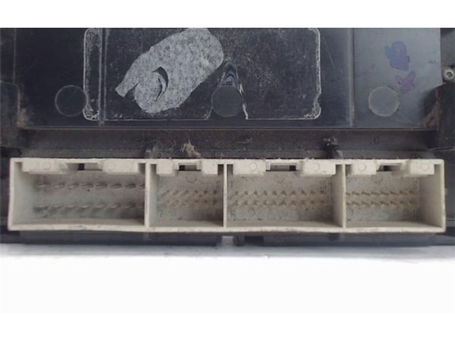 Блок управления климат-контролем    Skoda Octavia Mk1 (1U)