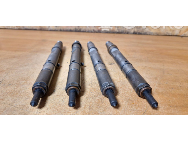 Форсунка 059130201a, 0432133825    Audi A6 S6 C5 4B   