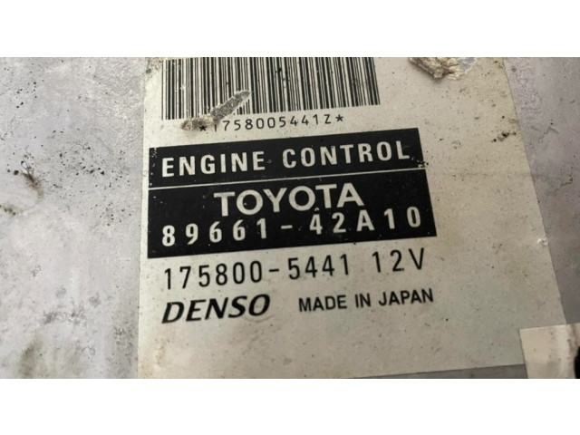 Řídící jednotka 8966142A10, 1758005441 Toyota RAV 4 (XA20) 2003