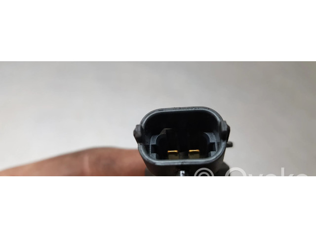 Vstřikovač 0445110566 Peugeot 2008 I pro naftový motor 1.6 BH02