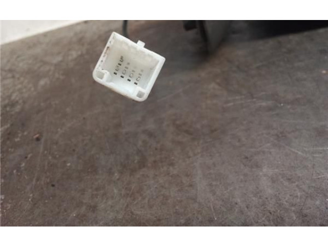 Зеркало электрическое Dacia Logan I 2004 - 2012 года