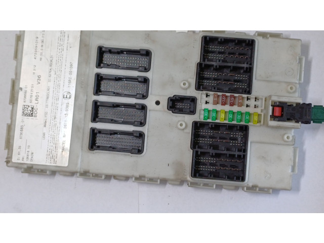 Блок предохранителей 873668501, 8736685 Mini One - Cooper Coupe R56