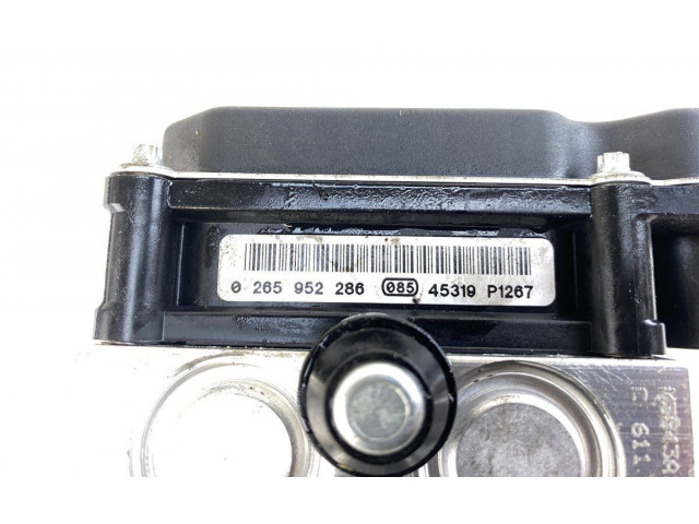 Блок АБС 0265239556, C2Z28243 Jaguar XF - года