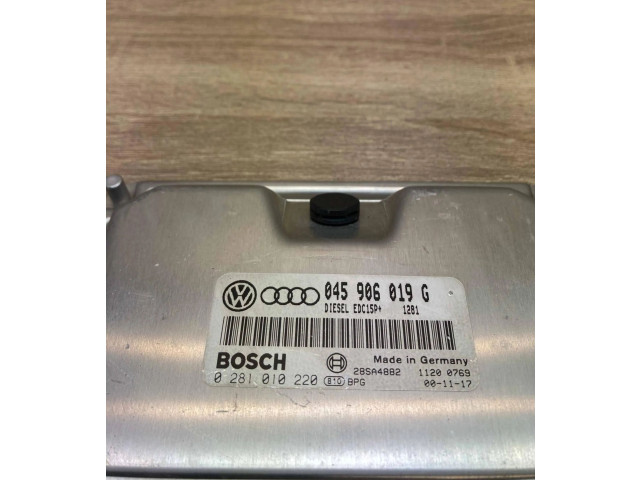 Блок управления двигателем Блок управления 045906019G, 0281010220   Audi A2