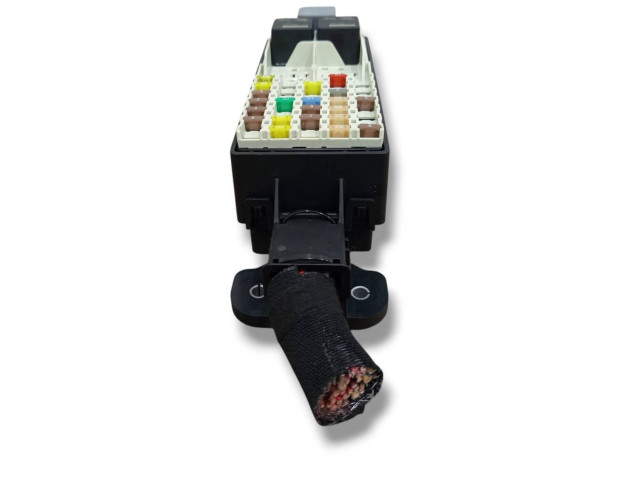 Ящик предохранителей (комплект) GX7314A067EA, P00132441A   Jaguar XE