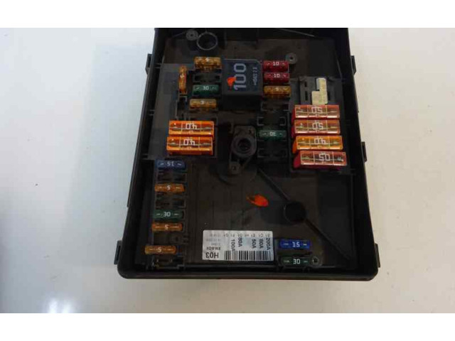 Pojistková skříňka Řídící jednotka BSM 1K0937125 Volkswagen Golf SportWagen 2007