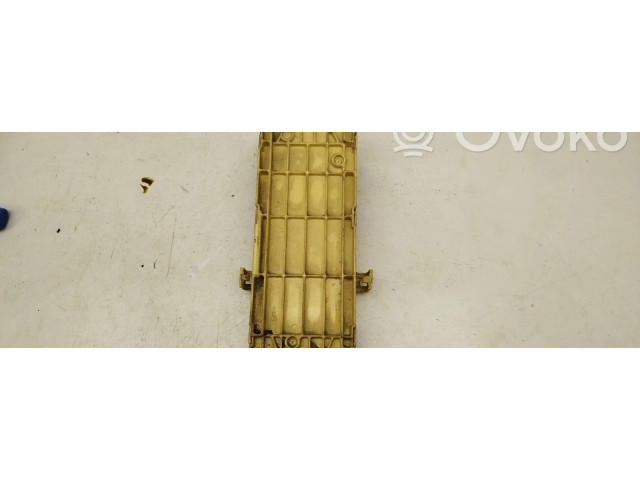 Pojistková skříňka 950907 Subaru Legacy 1994