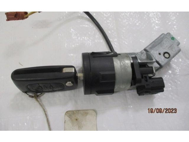 Pojistková skříňka Peugeot RCZ 2014