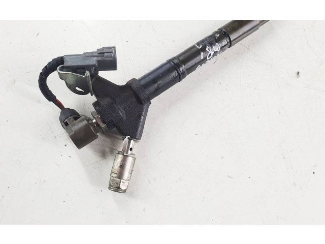 Vstřikovač 236700r040 Toyota Auris 150 2AD