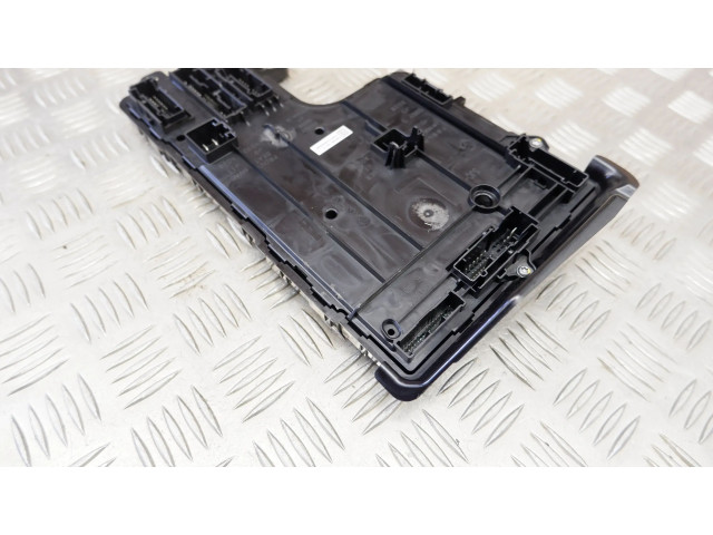 Блок комфорта 156745500C, 156745500C Tesla Model 3