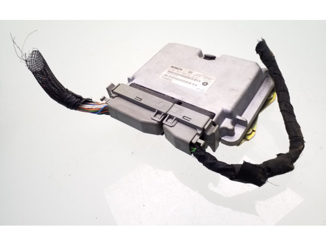 Řídící jednotka 0281001768, P04686662AC Chrysler Voyager 1998