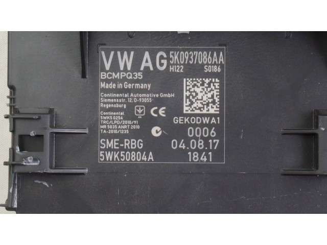 Блок комфорта 5K0937086AA Volkswagen Caddy