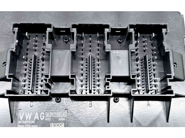 Блок комфорта 5K0937085AD   Volkswagen Caddy   