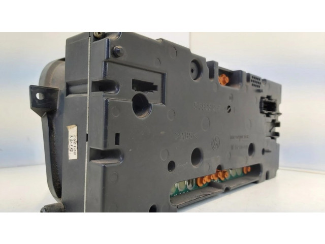 Панель приборов 5392324740, 5411004600 Volkswagen Vento