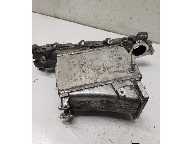 Всасывающий коллектор 04L129766AD   Audi A5 8T 8F  