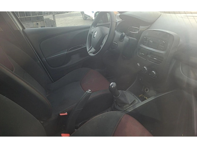 Вентилятор радиатора     214816703R    Renault Clio IV 